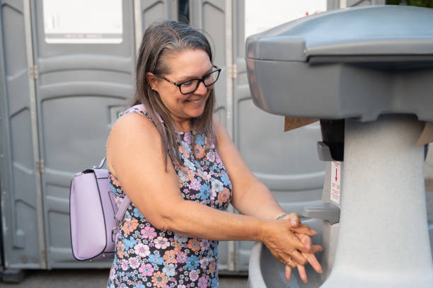 Portable sink rental in Las Lomas, TX